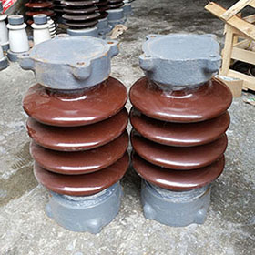 ZS-20/6L戶內外高壓支柱絕緣（yuán）子ZS-24/600L支撐瓷（cí）瓶